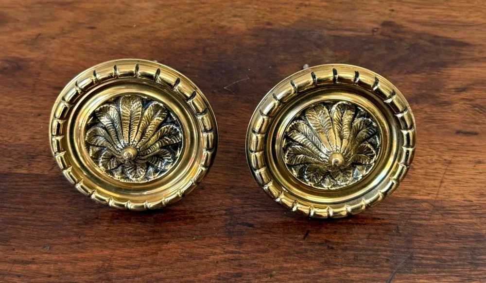 Vintage Solid Brass Curtain Holdbacks Pair Wall Mount Drapery Tiebacks Floral